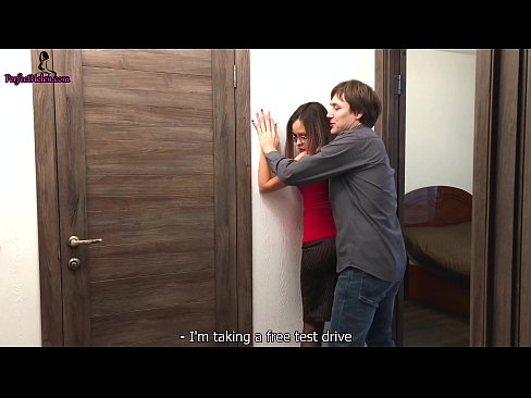 ❤️ סעקסי רעאַלטאָר סענסואַללי דזשערקס איר לאָך און פאַקס בשעת סעלינג איר וווינונג - קרעמפּאַי ❤️ סעקס ווידעא ביי אונדז yi.pornhills-com.ru